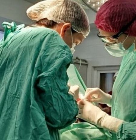 Что эффективнее – височный лифтинг или блефаропластика?