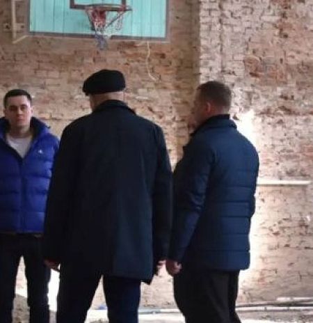 Депутаты округа проверили ход капитального ремонта в Центре образования №1 города Красноармейск